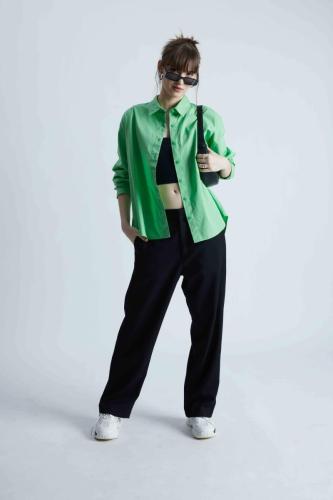 06-06-23-Female-mockups1475